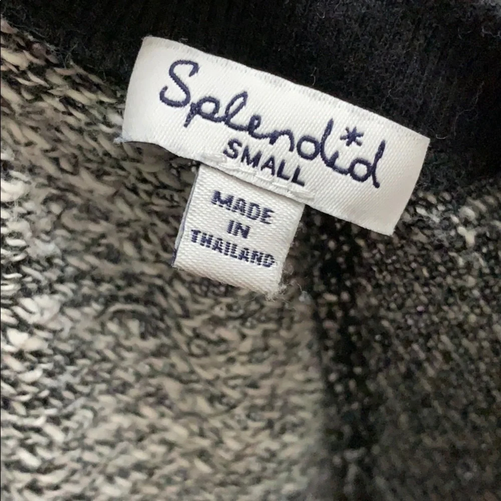 🍄Splendid• Boucle Active Pullover Sweater - Picture 5 of 7